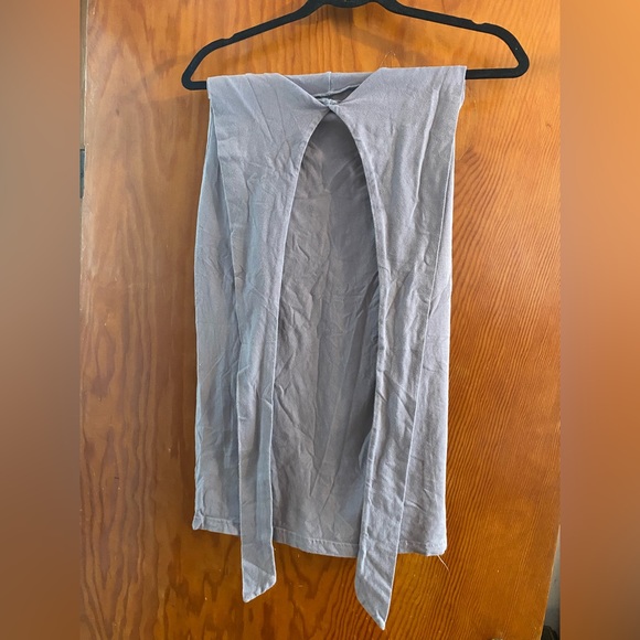 AMERICAN APPREL Wrap Dress. - Picture 2 of 5